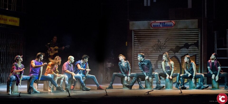 El musical MAYUMANA-RUMBA en el Teatro Chapí de Villena