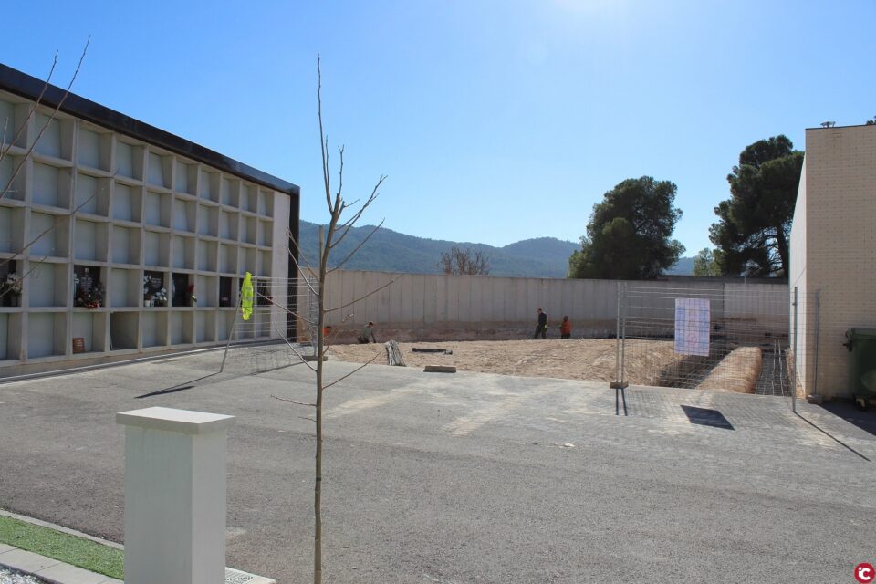 Finaliza la construcción de los 240 nuevos nichos del Cementerio Municipal de Ibi