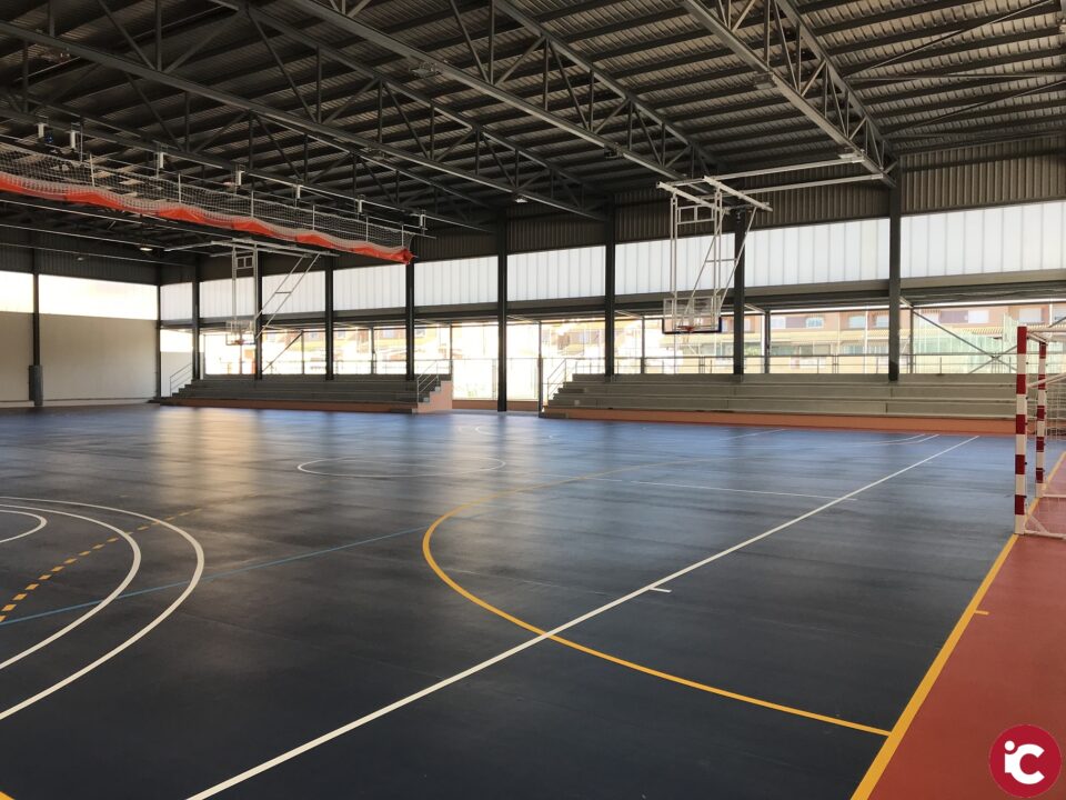 Esta tarde abre sus puertas la pista cubierta de San Jerónimo.