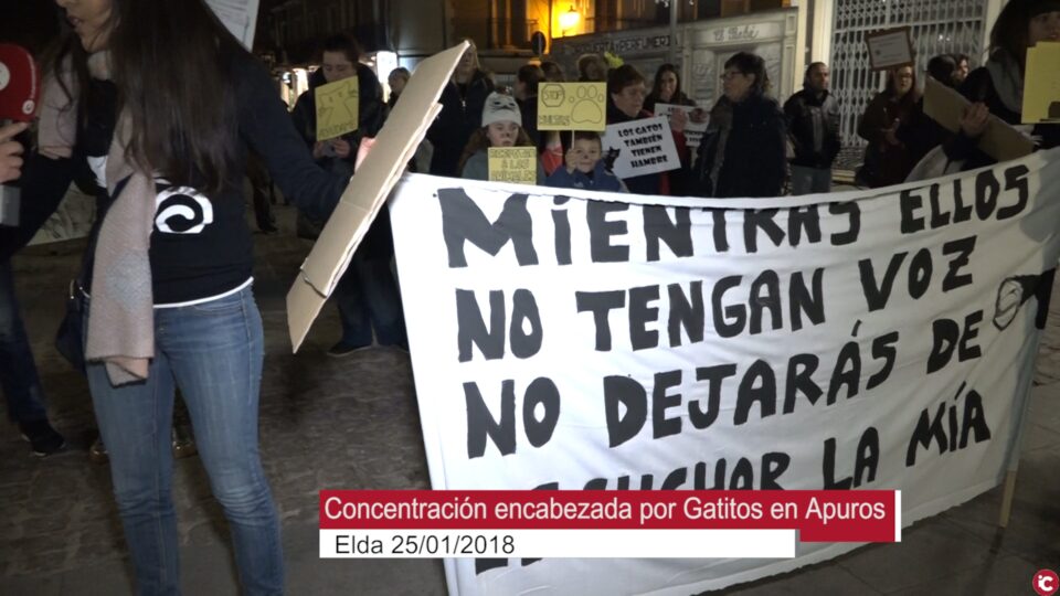 Alfaro se comprometió ante unas 200 personas ha implantar el método CES en Elda