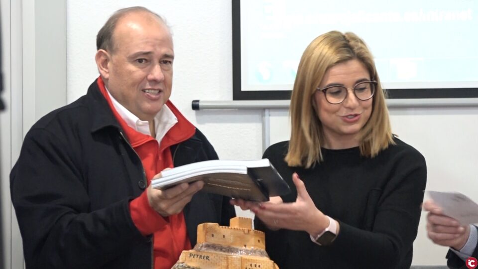Cruz Roja de México visita Petrer
