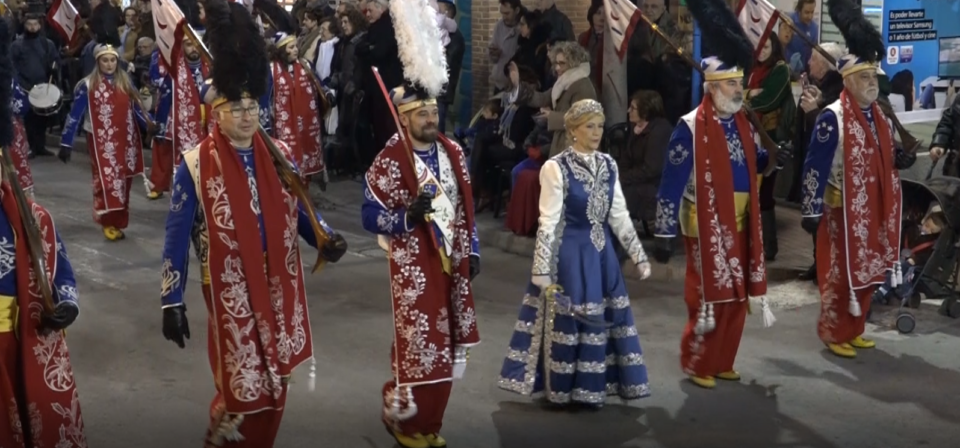 El Bando de la media luna toma Sax