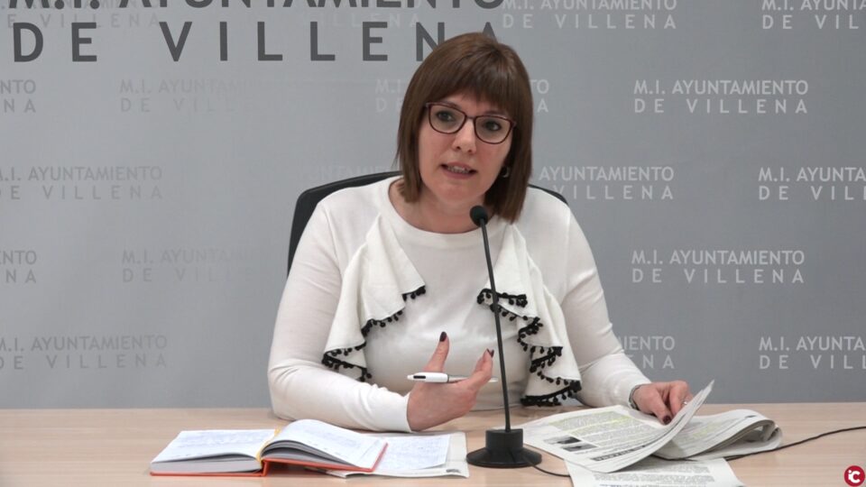 Isabel Micó habla sobre las actuaciones del concejal del Ciclo del Agua Antonio Pastor