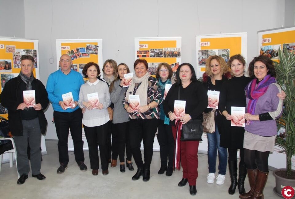 San Vicente pone a disposición de toda la comarca una guía con los recursos para personas con dependencia