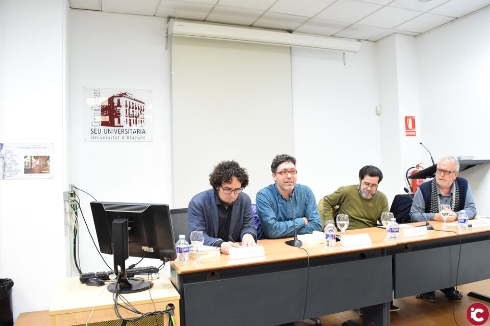 Mariano Sánchez Soler y su Cuarteto de Alacant llenan la Sede Ciudad de Alicante de la UA