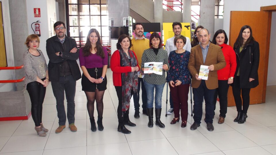 Reunión para determinar los estatutos del proyecto AVE Villena y Levante Interior