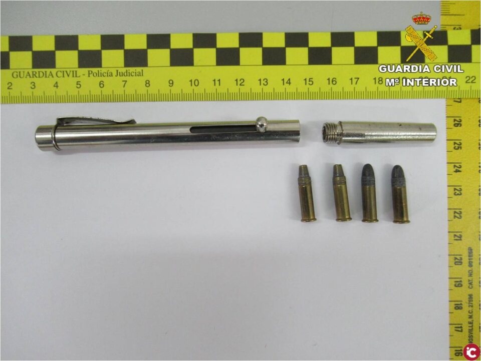 La Guardia Civil desmantela en San Vicente un foco de venta de droga dirigido por un clan familiar
