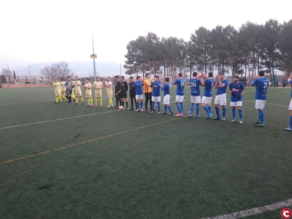 Buen juego del Villena y victoria ante el Redován 2-0