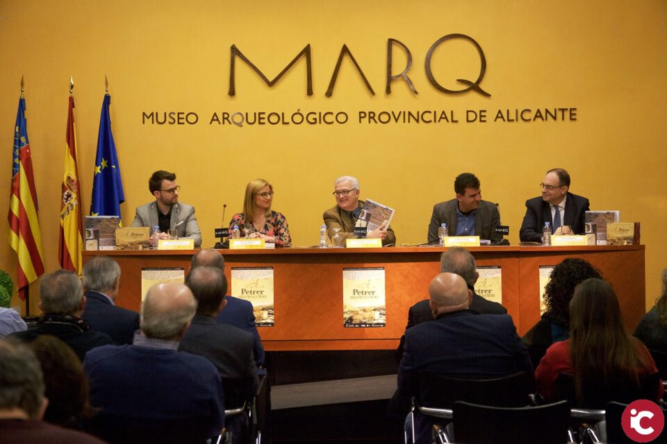 La nueva exposición local del MARQ repasa el rico patrimonio de Petrer e incorpora por primera vez el recurso Lectura fácil