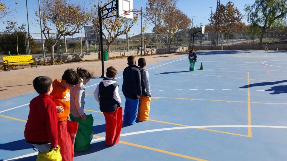 La Concejalía de deportes colabora con los centros escolares de Aspe