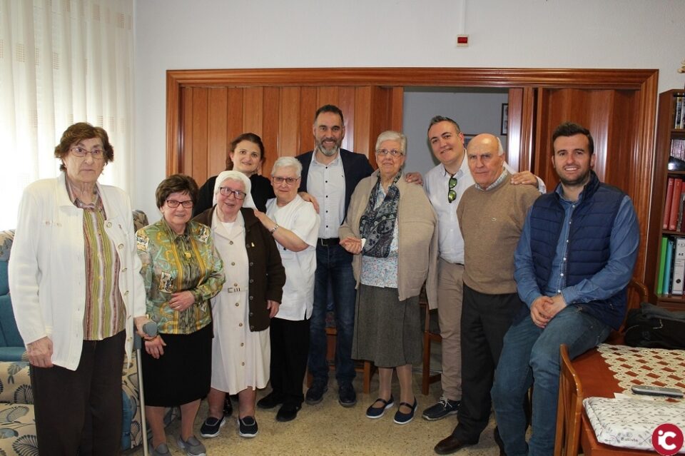 Emotiva despedida a las monjas del Asilo San Joaquín en Ibi