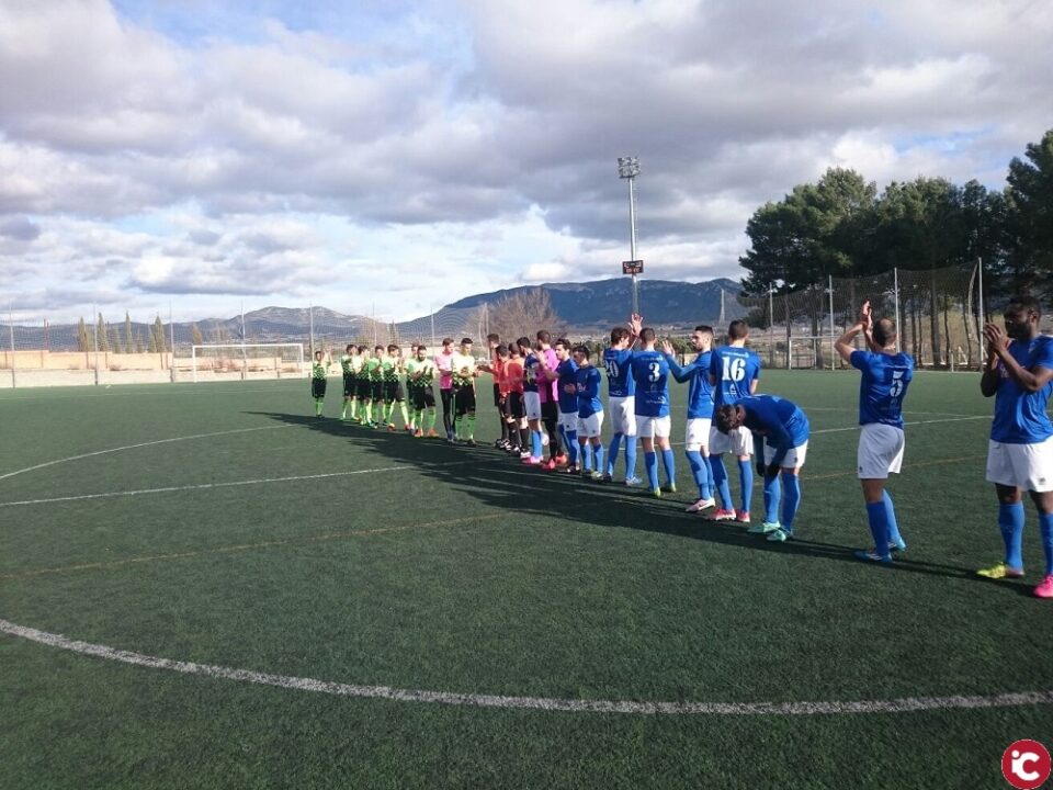 El nuevo líder Hércules B gana al Villena por la mínima