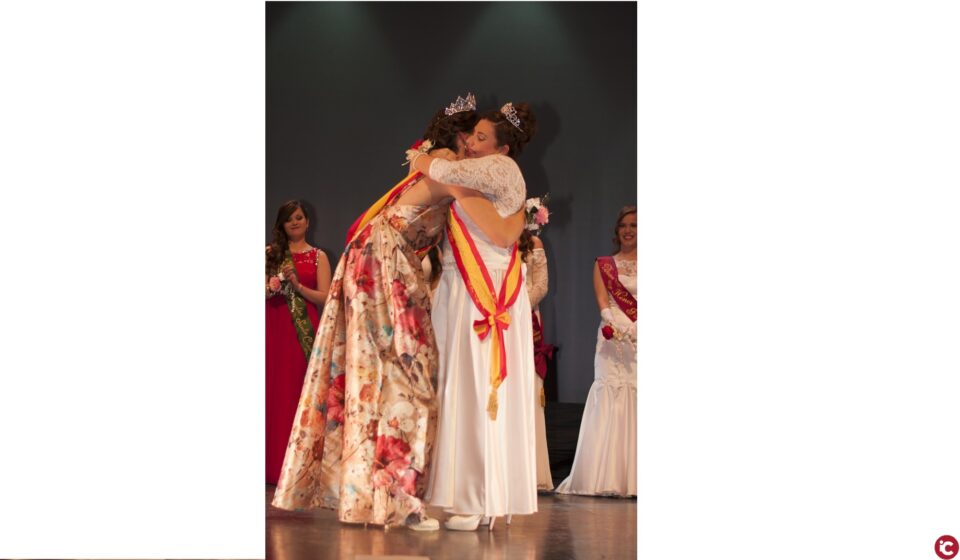 Candidatas a Reina Mayor y Reina infantil de las Fiestas de la Santa Cruz de Petrer 2018