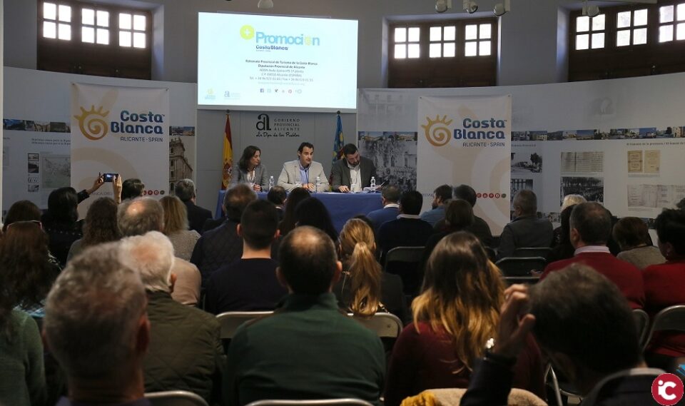 El Patronato Costa Blanca destina un millón de euros a ayuntamientos y asociaciones del sector para el desarrollo de acciones de promoción turística