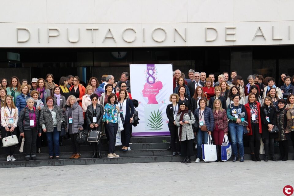 El XIV Congreso de la SEC con el Día Internacional de la Mujer