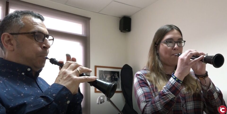 Hoy visitamos la Escuela de Música Tradicional y Danza