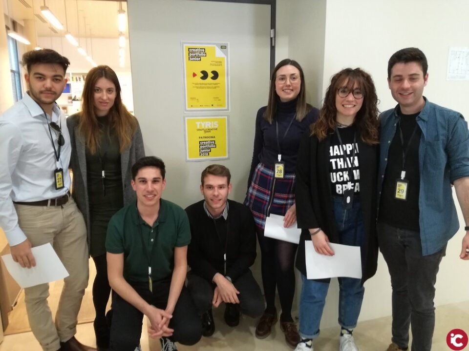 Estudiants del Grau de Publicitat i Relacions Públiques de la UA participen en el First Dates de la creativitat