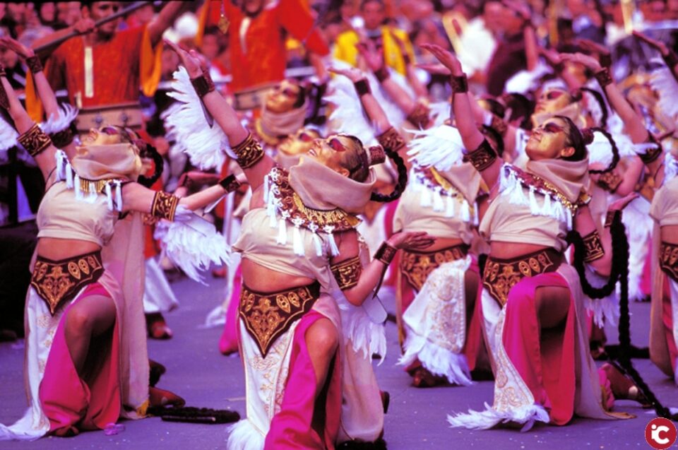 La prensa rusa ayuda a internacionalizar las fiestas de Alcoy