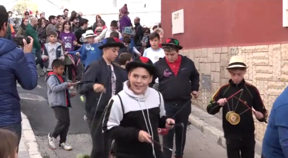 ArtenBitrir convierte a Petrer en un punto de encuentro para el arte y la cultura al aire libre