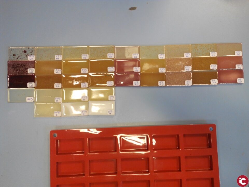 Nous colorants naturals capaços de millorar les propietats òptiques