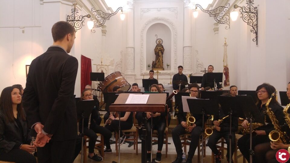 Dos formaciones musicales de la Escuela inician conciertos con motivo del 25 Aniversario