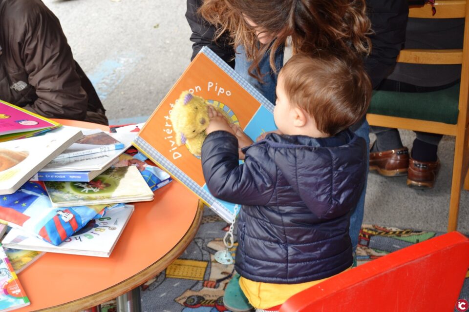 El Ayuntamiento de Villena se conmemora el Día Mundial del Libro