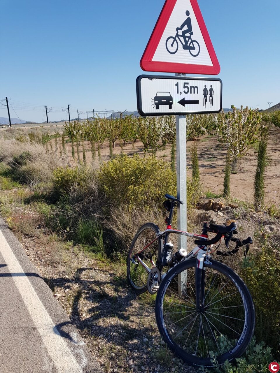 Ciudadanos Petrer pide que el Ayuntamiento tome medidas para incrementar la seguridad de los ciclistas