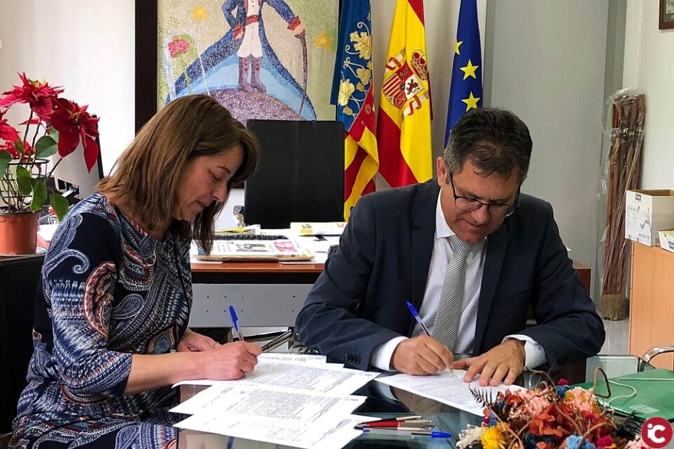 La Diputación de Alicante subvenciona con 297.000 euros las obras de mejora de la calle Cruz de Aspe