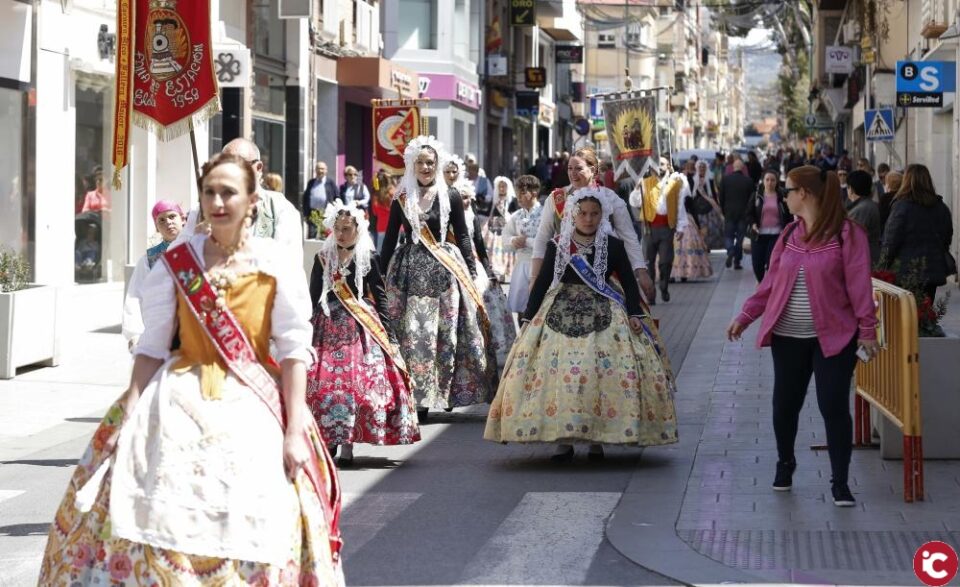 Medio Año fallero en Elda