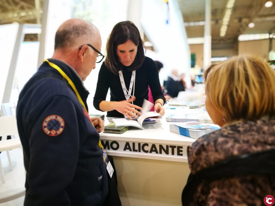 Alicante asiste al certamen de Expovacaciones de Bilbao con su oferta vacacional
