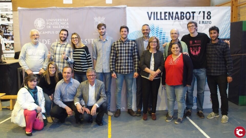 El Certamen de Robótica organizado en el IES Hermanos Amorós supera todas las expectativas