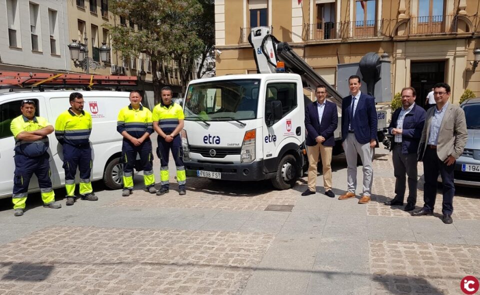 El Ayuntamiento invertirá 165.000  anuales en el nuevo servicio de mantenimiento y conservación del alumbrado público