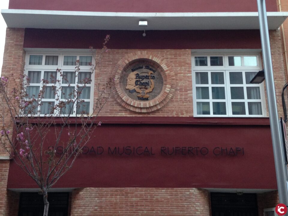 Con motivo de celebrase el 25 aniversario de la Sociedad Musical Ruperto Chapí