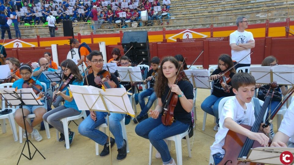 jornada de puertas abiertas y entrega de los premios del concurso de dibujo.