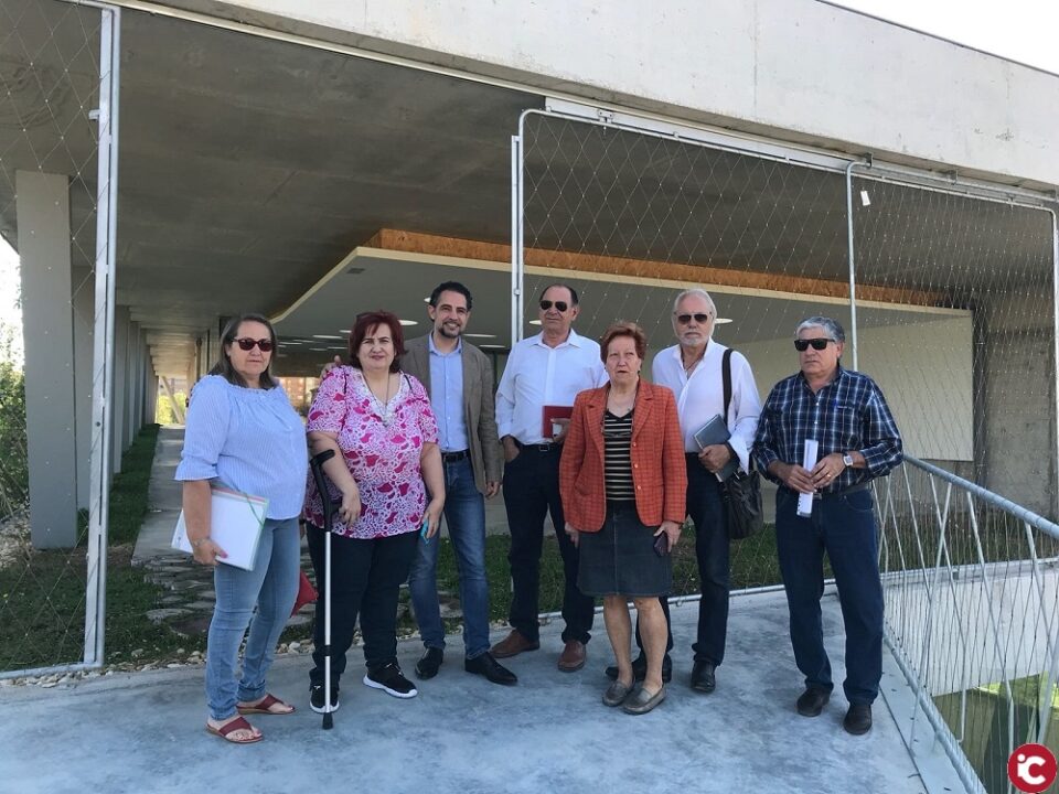 El concejal de Medio Ambiente visita el Observatorio Medioambiental del Ayuntamiento de Alicante para conocer su situación y problemas y darles solución