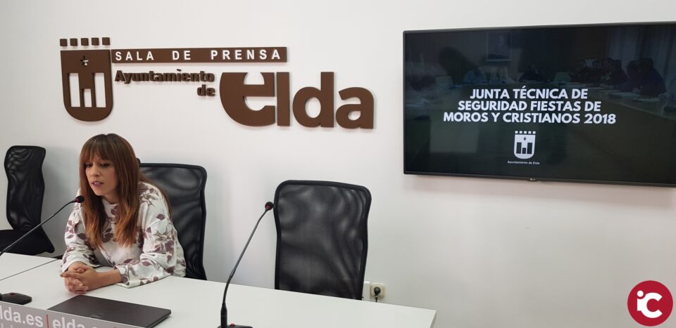 El Ayuntamiento incrementará los aseos portátiles para llegar al final de los desfiles y reforzará la limpieza en Moros y Cristianos