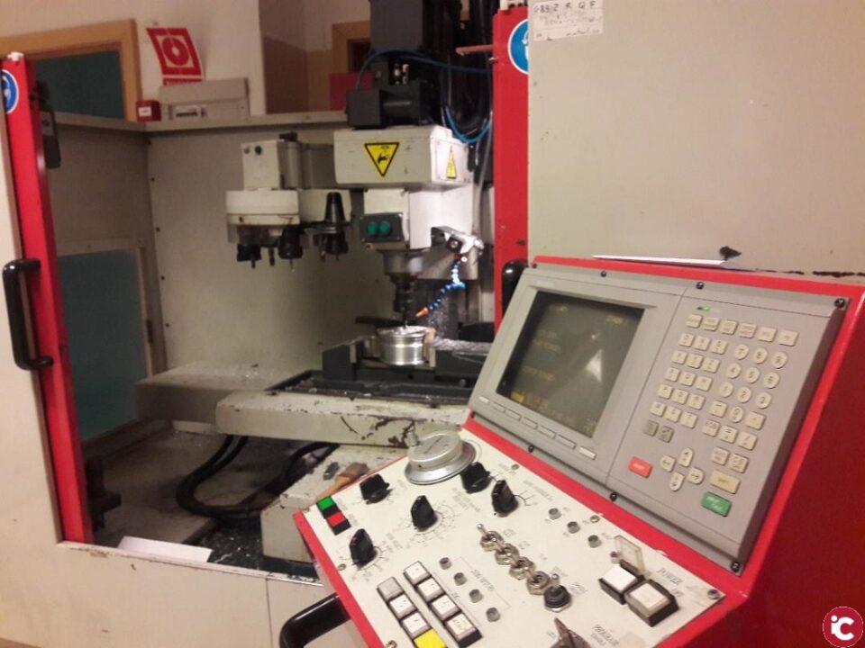 RÖCHLING dona un centro de mecanizado al IES A. Navarro Santafé