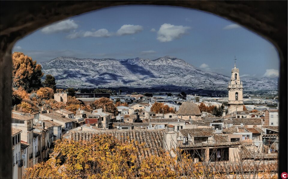 Cocentaina rep entorn de 250.000 euros en ajudes per a contractar a joves durant un any