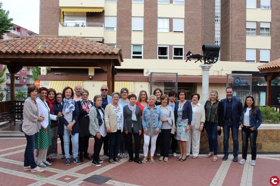 40 ibenses finalizan el curso 2016-2018 de las AUNEX