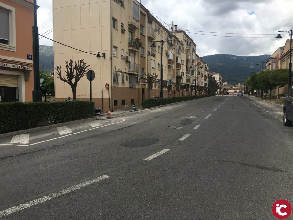 Obres dasfaltat del carrer Banyeres