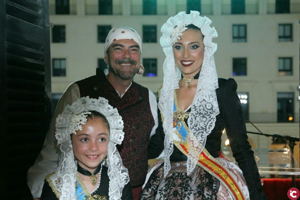 Desfile y Pregón de Hogueras