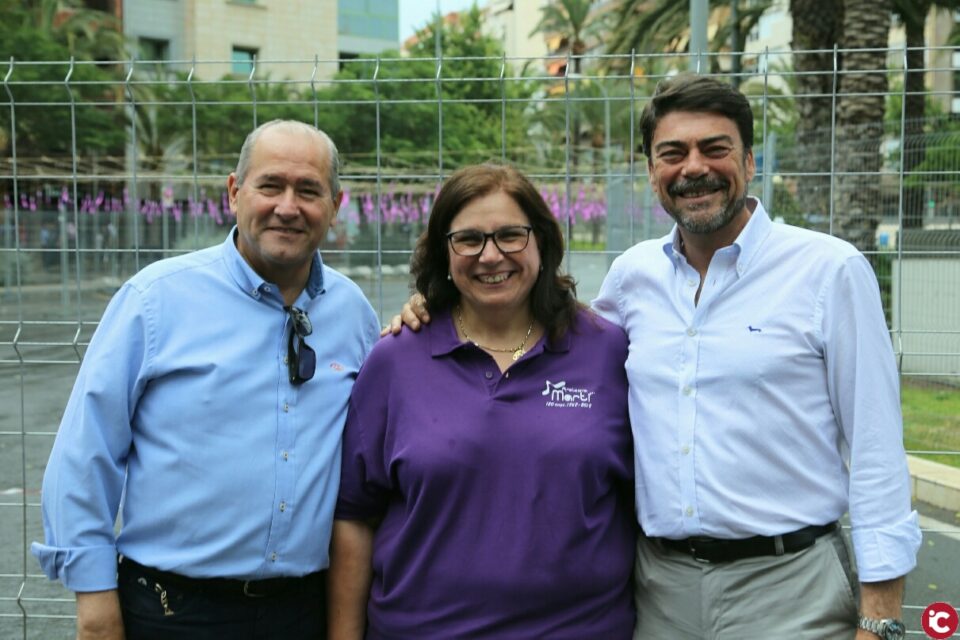 Primera mascletà de les Fogueres 2018 y el retorno de la pirotecnia Martí a Alicante