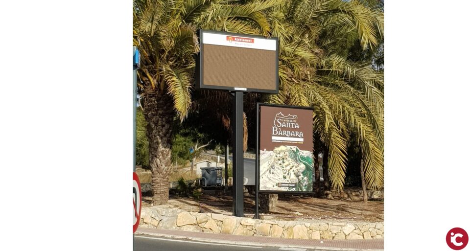 El PSOE denuncia el estado de la Playa de Agua Amarga