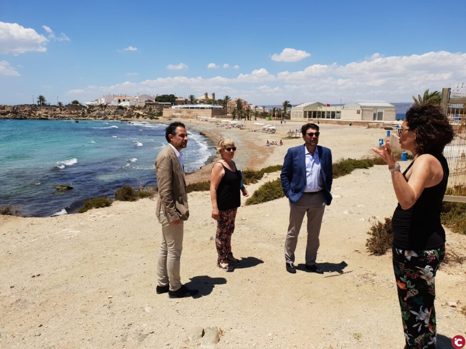 El alcalde Luis Barcala se compromete con APHEA en Tabarca a aunar esfuerzos para impulsar un sector muy ligado al turismo como es el gastronómico