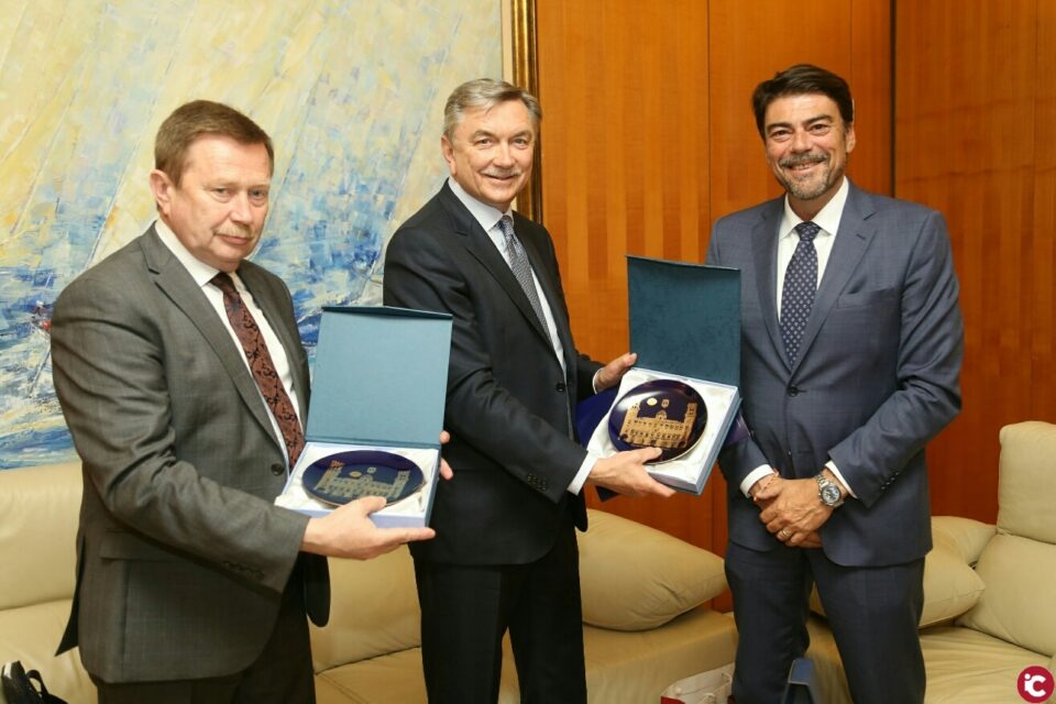 Recepción al embajador de Rusia en el Ayuntamiento de Alicante