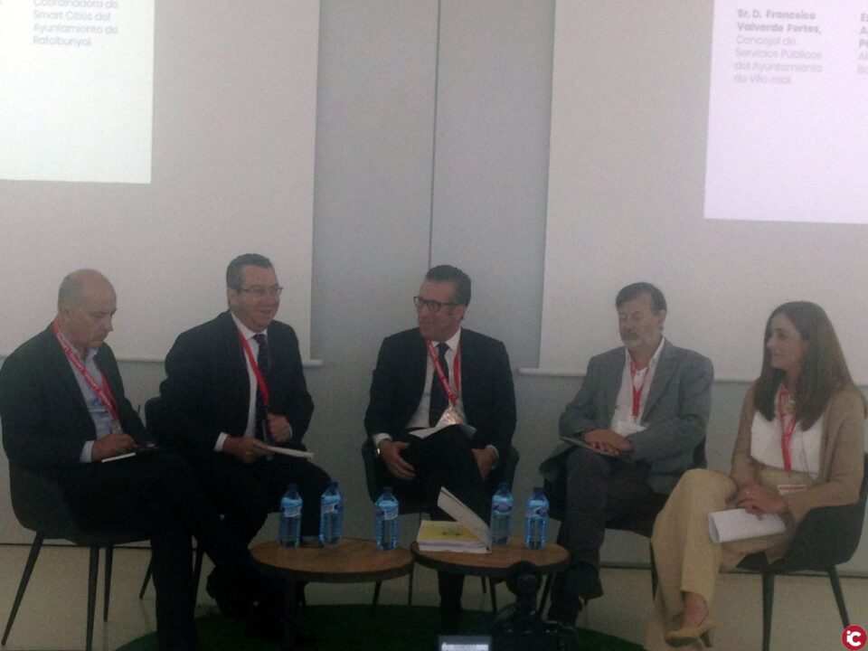 Alcoi ha estat present en el congrés Smart Cities for Smart Citizens que ha tingut lloc a València