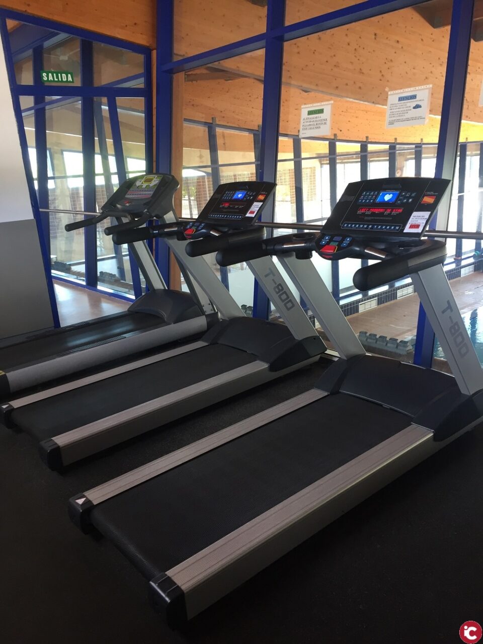 Mejoras en el Polideportivo Municipal y la Biblioteca