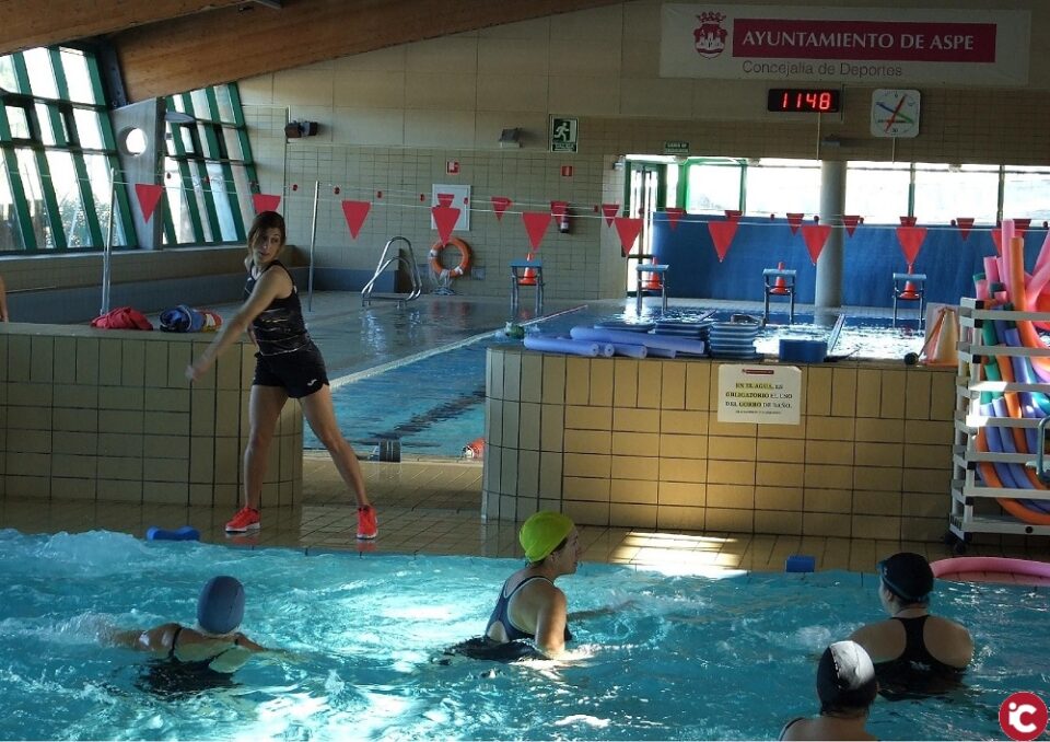 La concejalía de deportes clausura los cursos de rejuvenecimiento activo y de Aquagym para mayores