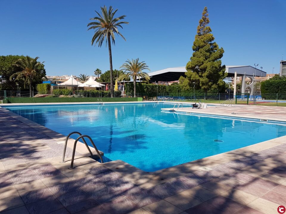 La piscina municipal abrirá sus puertas el próximo viernes