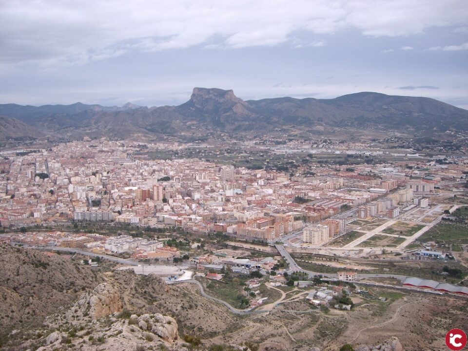 Elda está a la cabeza de las ciudades con mayor proporción de empleo industrial